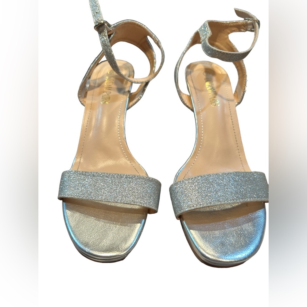 Dream pairs formal wear heels!